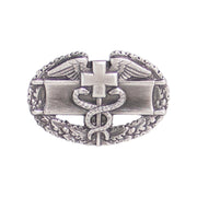 Army Dress Badge: Combat Medical First Award - miniature, silver oxidized