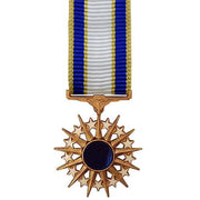 Miniature Medal: Air Force Distinguished Service